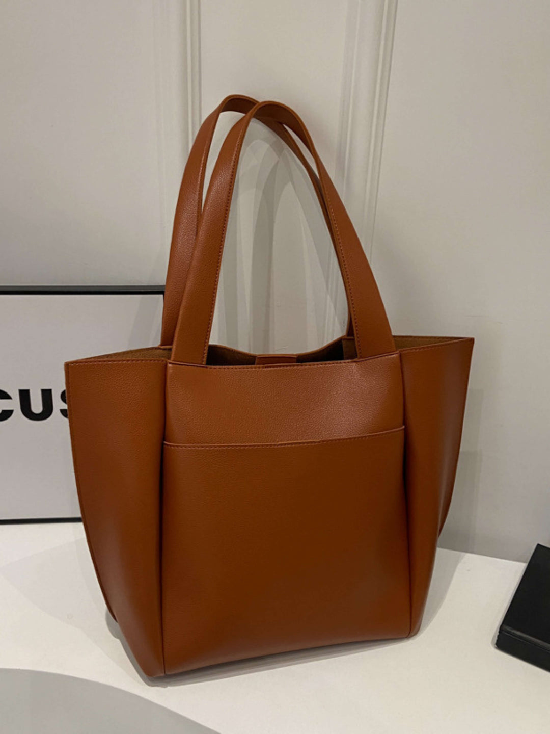 Clara | Structured Everyday Shoulder Bag